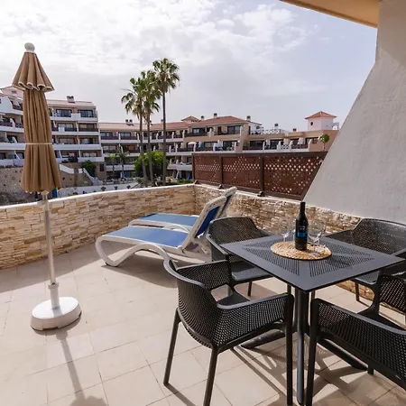 Oceanfront Tenerife South Albatros 145